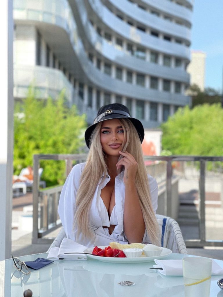 VIP эскорт от Ангелина в Питере